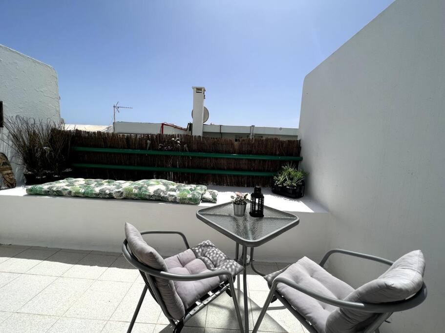 Casa Perdy, Beautiful 1 Bedroom Apartment With Communal Pool Тіас Екстер'єр фото