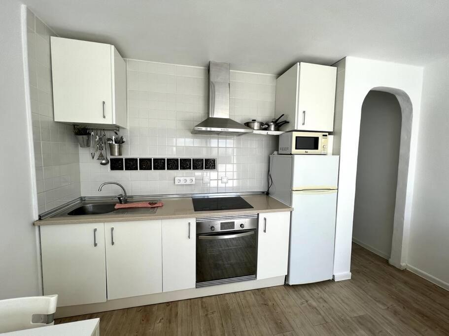 Casa Perdy, Beautiful 1 Bedroom Apartment With Communal Pool Тіас Екстер'єр фото