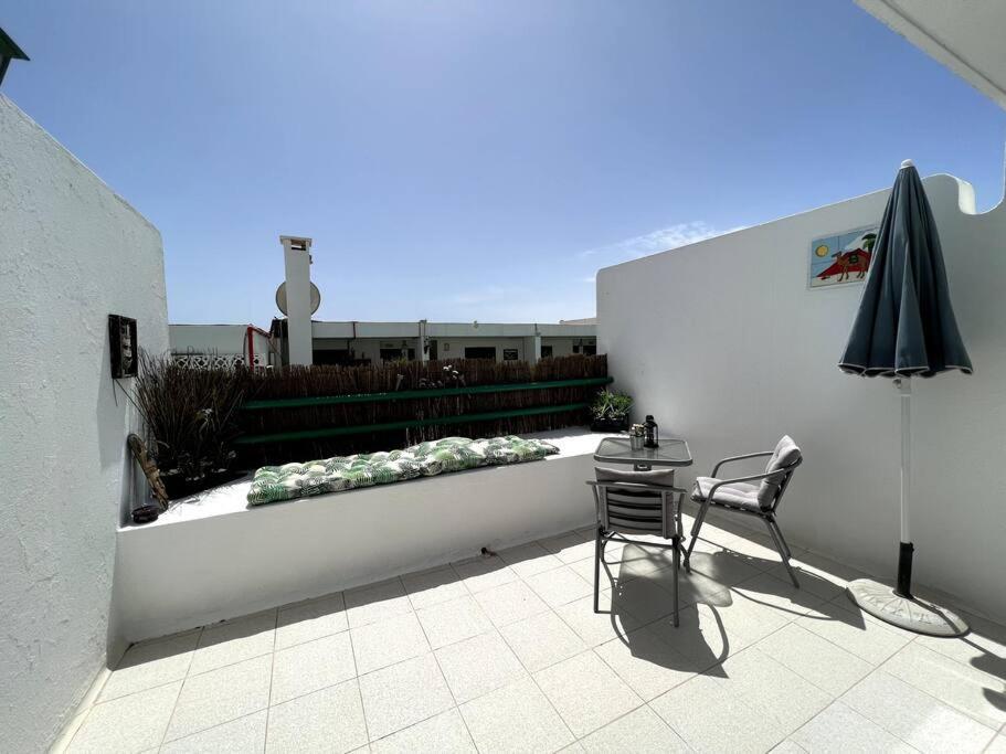 Casa Perdy, Beautiful 1 Bedroom Apartment With Communal Pool Тіас Екстер'єр фото