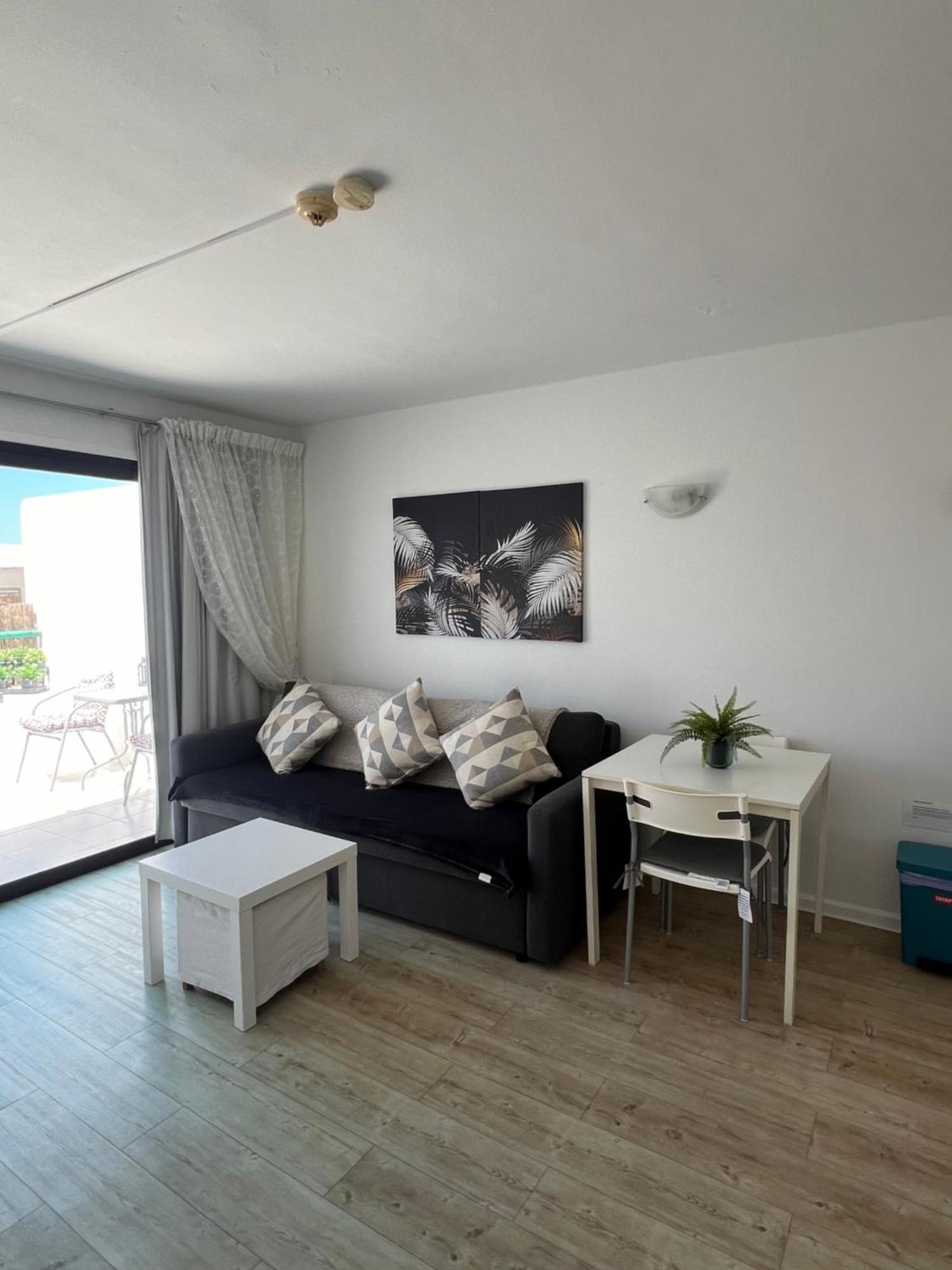 Casa Perdy, Beautiful 1 Bedroom Apartment With Communal Pool Тіас Екстер'єр фото